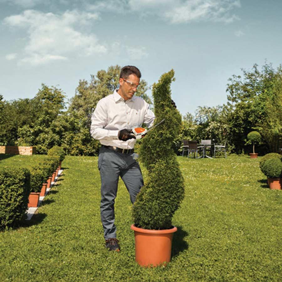 Sculpte-haies à batterie STIHL HSA 25